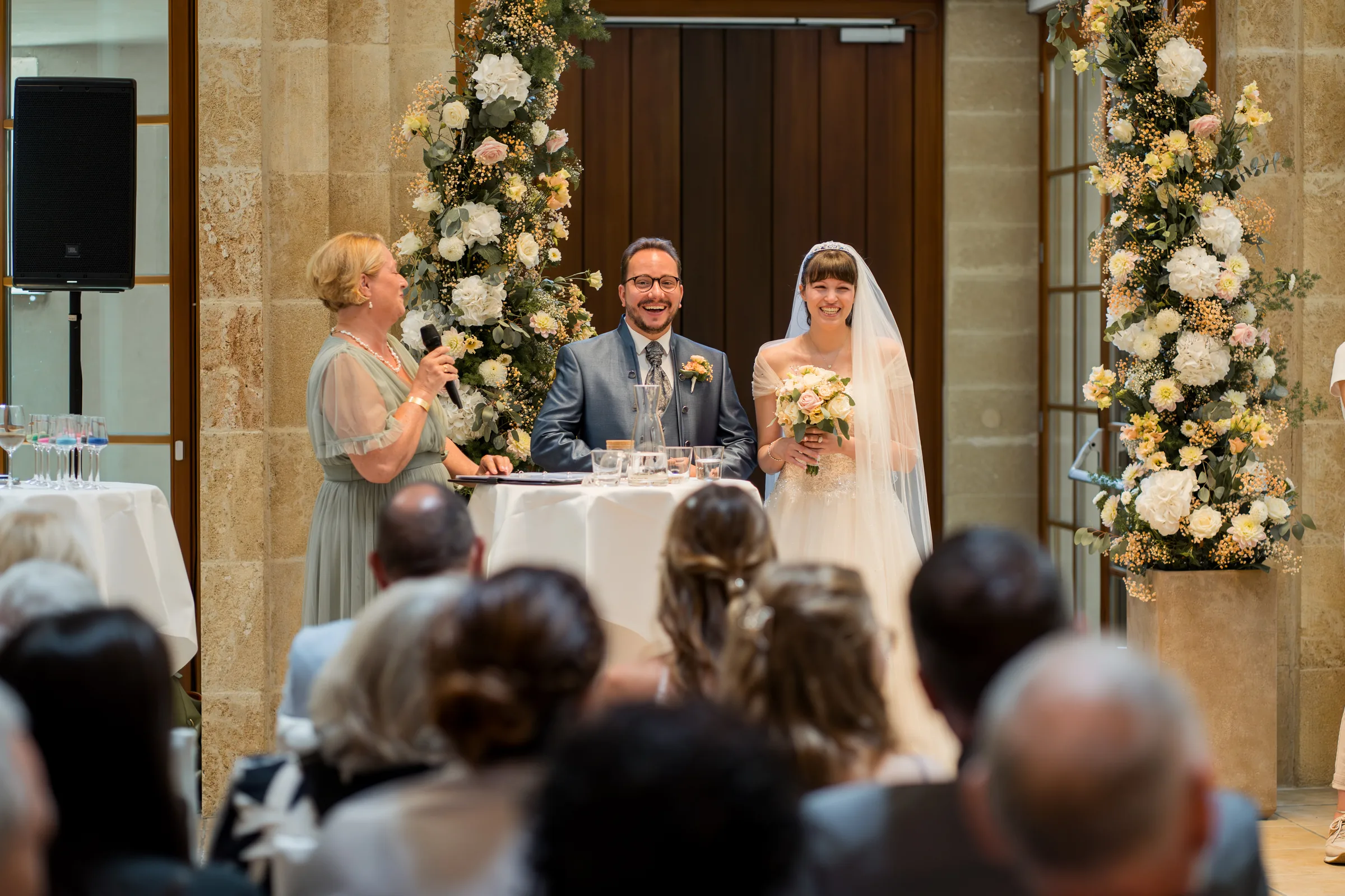Nicole und Pascal während der Zeremonie im A-ROSA Kitzbühel