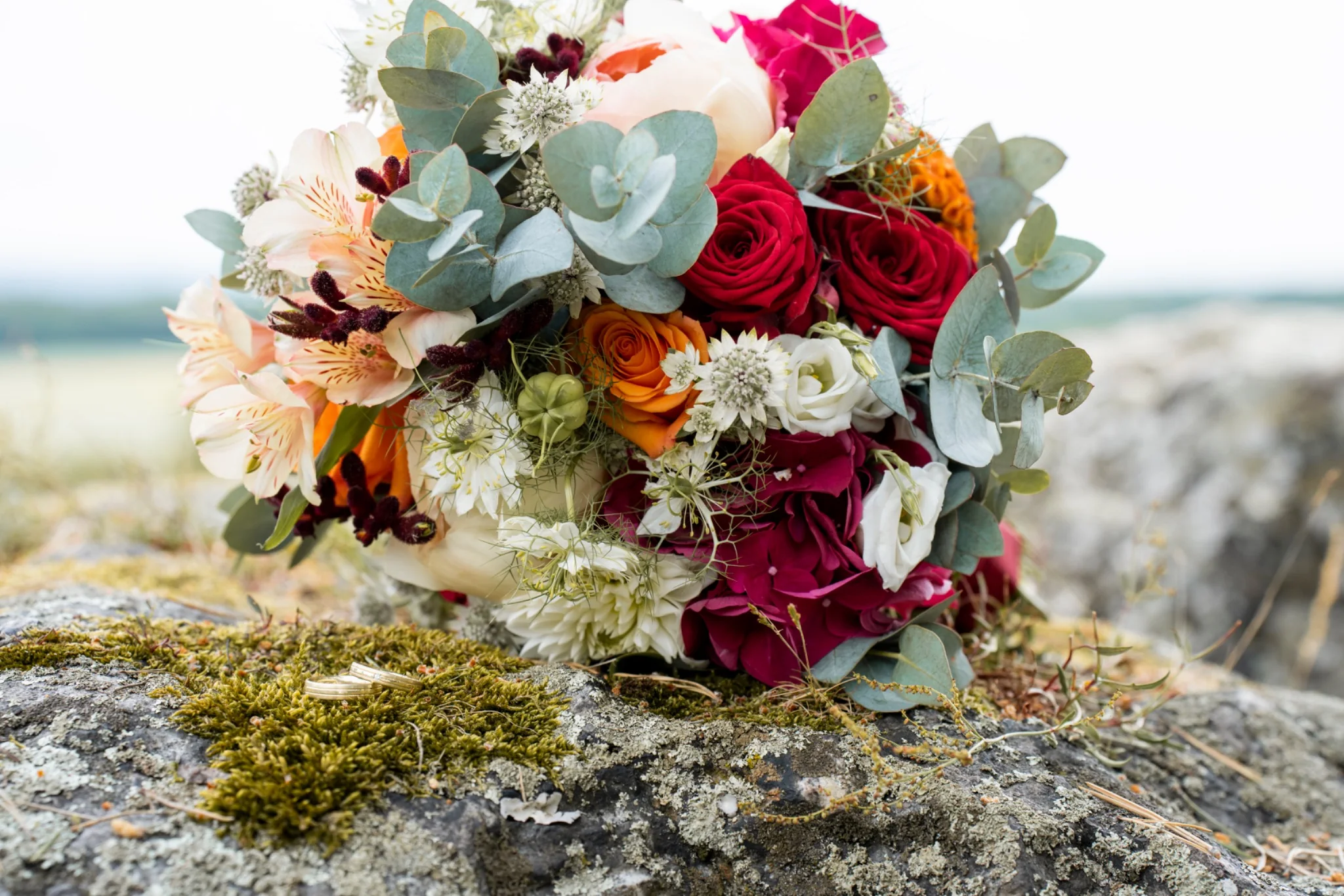 Außenansicht der Kirche vor der Hochzeit von Franziska und Holger